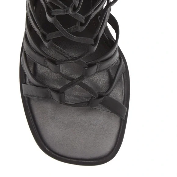 NEW! Steve Madden Black Leather Cherri Strappy Sandal - Size 7 - Picture 5 of 16